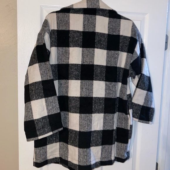 Black and white plaid jacket - Picture 3 of 4
